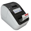 Brother QL-820NWB – Impresora de etiquetas – térmica directa – Rollo (6,1 cm) – 300 x 600 ppp – hasta 110 etiquetas/minuto – USB 2.0, LAN, Wi-Fi(n), host USB, Bluetooth 2.1 EDR – cortador – negro, blanco